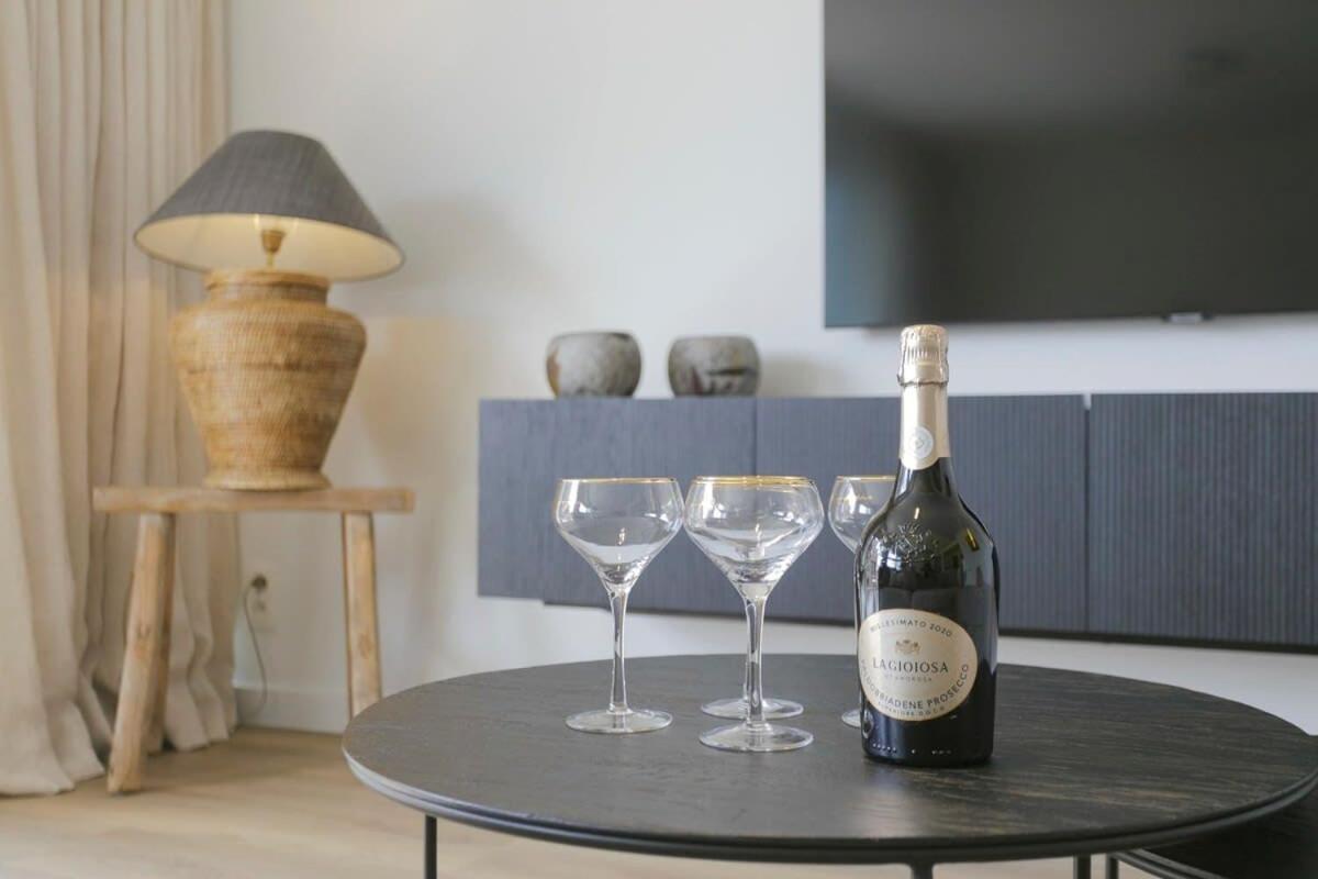 Huswell - Stunning Modern Apartment With Terrace And Parking Knokke-Heist Exterior foto